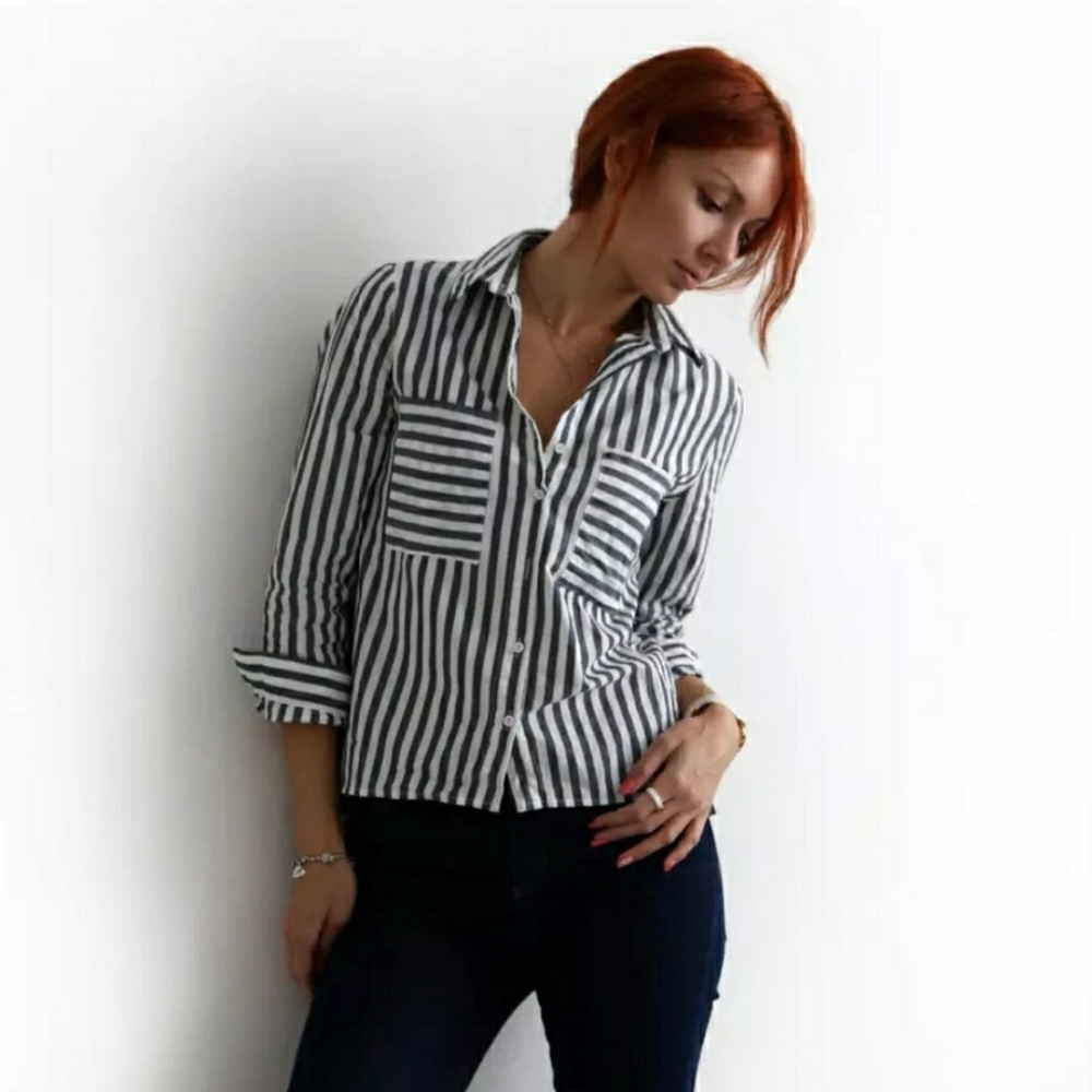 "Sally Loves Her Stripes" - Picture 4 of 4